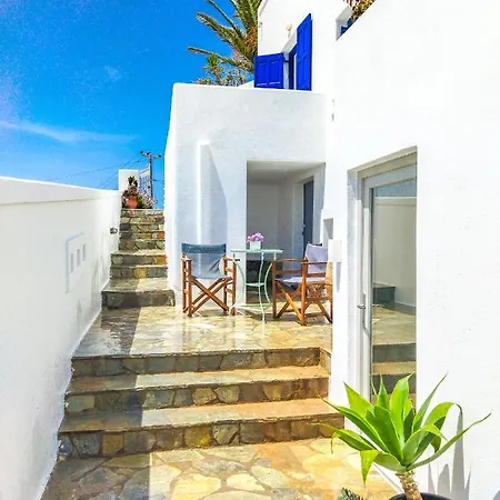 Kefalas In Naousa (Paros)