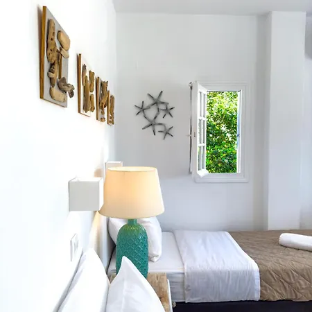 Kefalas In Apartment