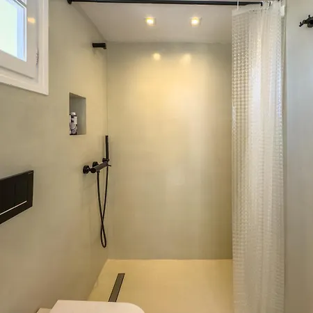 Kefalas In Apartment Naousa (Paros)