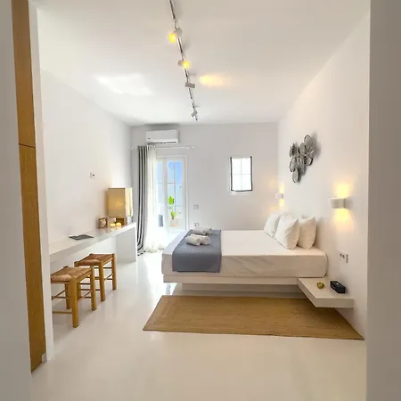 Kefalas In Apartment *