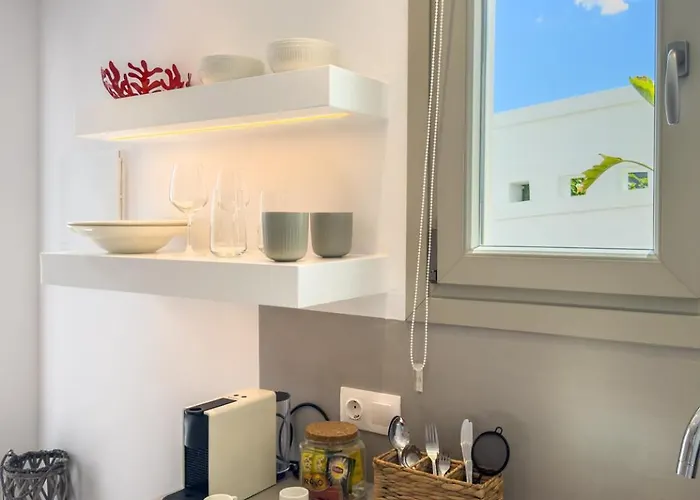 Kefalas In Науса